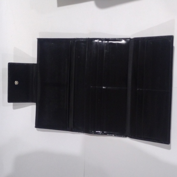 Bvlgari Black Leather Trifold Long Wallet, Snap Closure - Auth., Good Condition - Picture 11 of 16